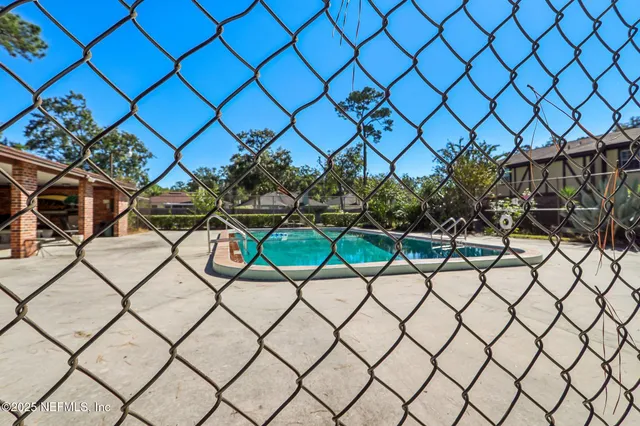 $160,000 | 4808 Cherwell Lane, Unit A5B, Jacksonville, FL 32217