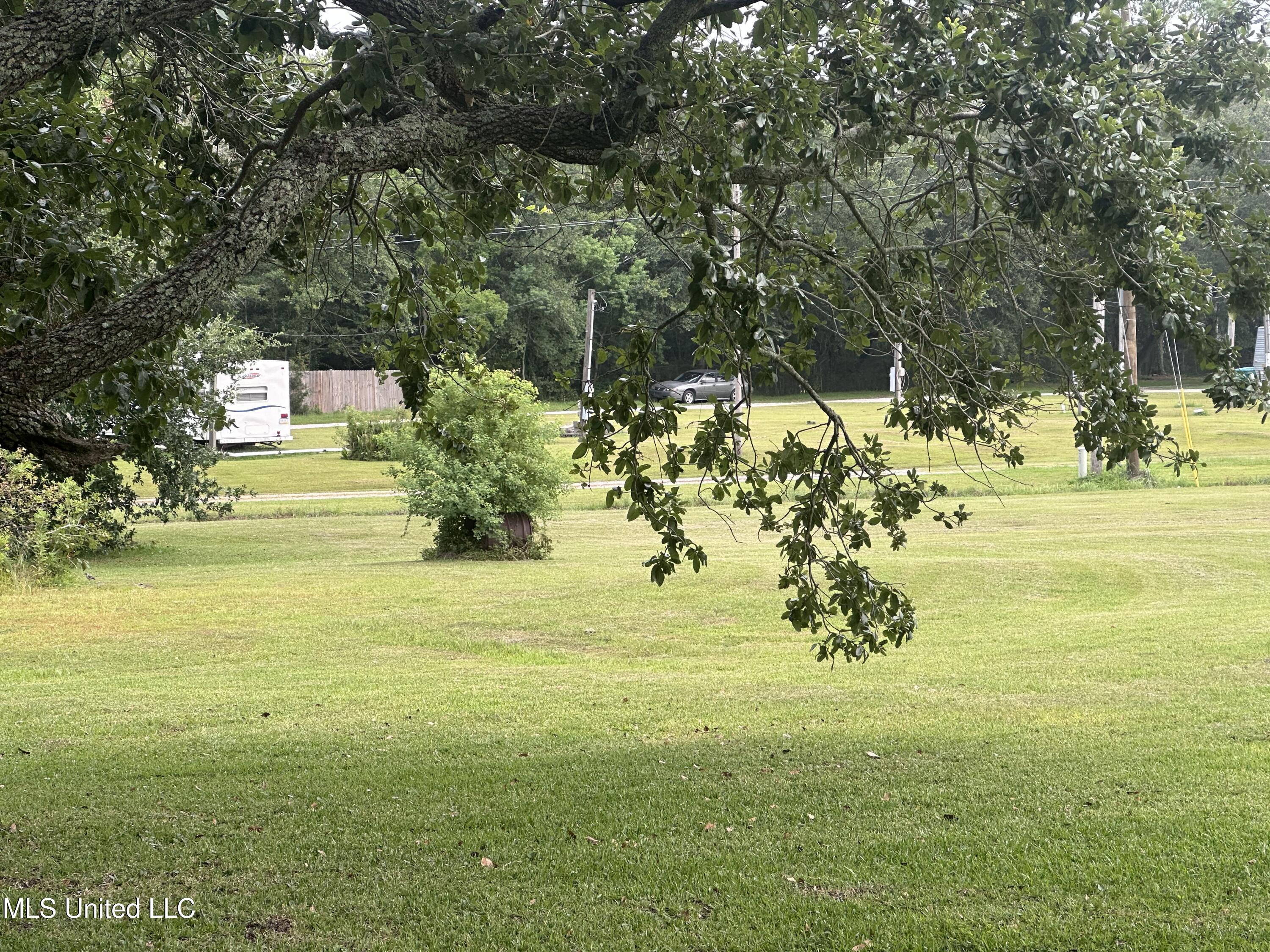 4803 Orchard Road Pascagoula, MS 39581 - Photo 8 of 15 IMG_5170