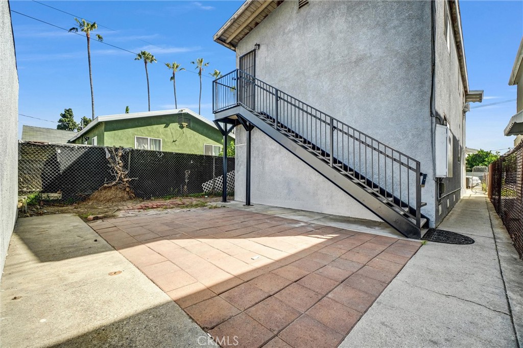 21109 South Santa Fe Avenue Carson, CA 90810 - Photo 26 of 28