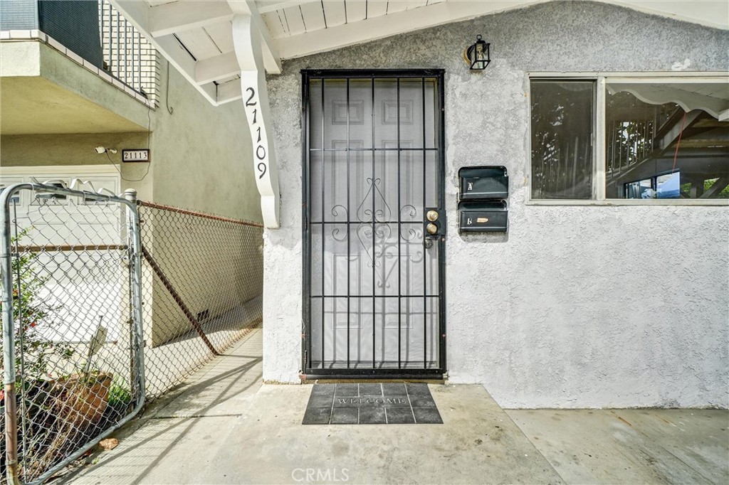 21109 South Santa Fe Avenue Carson, CA 90810 - Photo 3 of 28