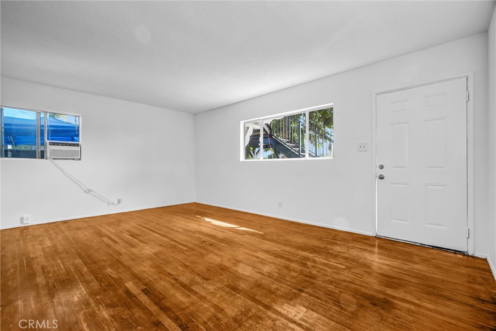 21109 South Santa Fe Avenue Carson, CA 90810 - Photo 5 of 28