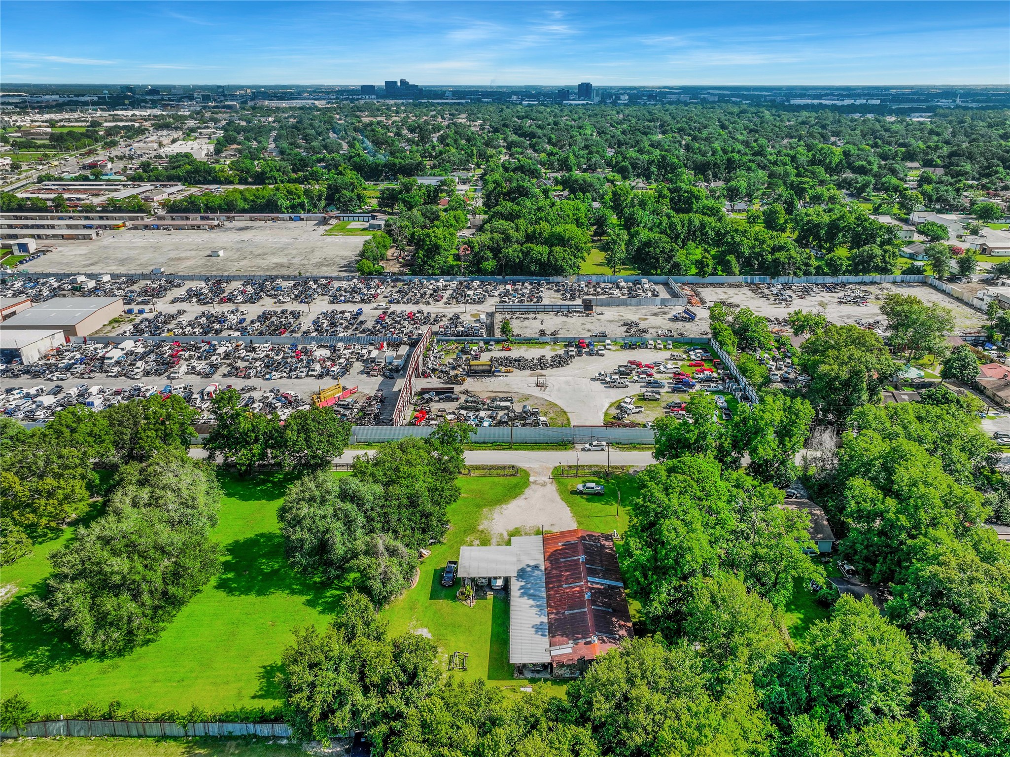 132 Hambrick Road Houston, TX 77060 - Photo 12 of 25 a view of a city