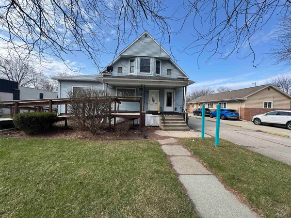 $119,900 | 2911 Court Street, Saginaw, MI 48602