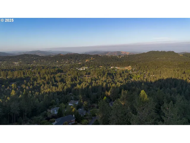 $175,000 | Pine View, Eugene, OR 97405