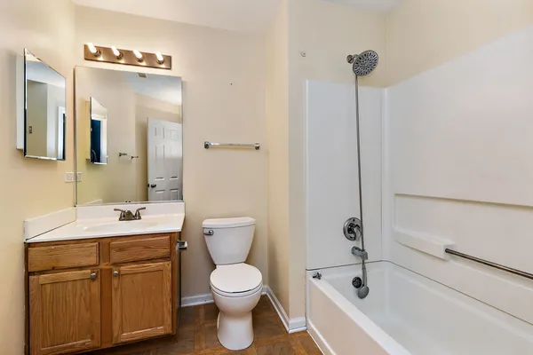 $2,390 | 253 Evergreen Circle, Gilberts, IL 60136