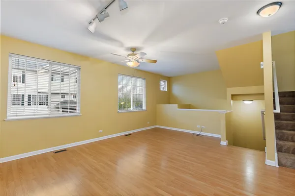 $2,390 | 253 Evergreen Circle, Gilberts, IL 60136