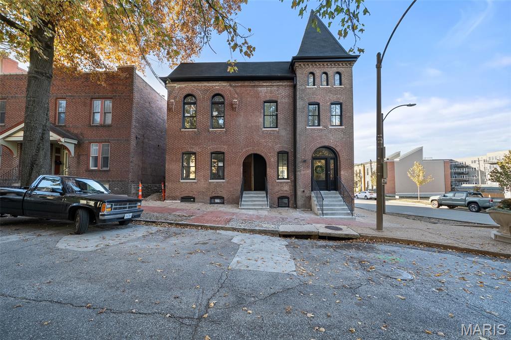 1201 MacKay Place St. Louis, MO 63104 - Photo 4 of 70