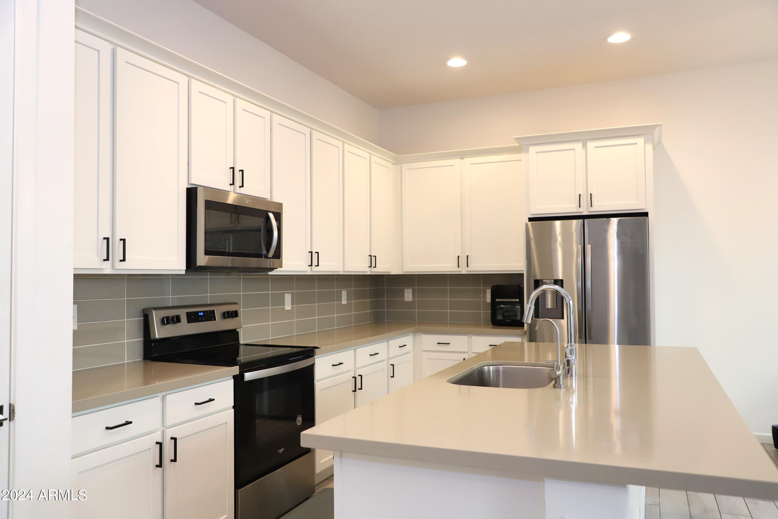 901 South Smith Road, Unit 1059 Tempe, AZ 85281 - Photo 17 of 58 16
