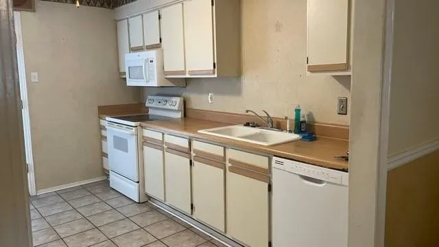 $125,000 | 901 Joe Yenni Boulevard, Unit B4, Kenner, LA 70065