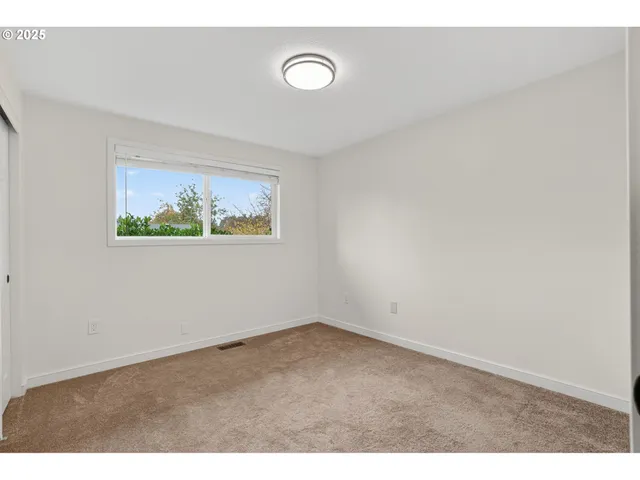 $562,500 | 21565 Southwest Alsea Court, Tualatin, OR 97062