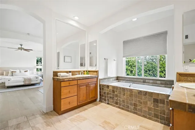 $2,780,000 | 33 Modesto, Irvine, CA 92602