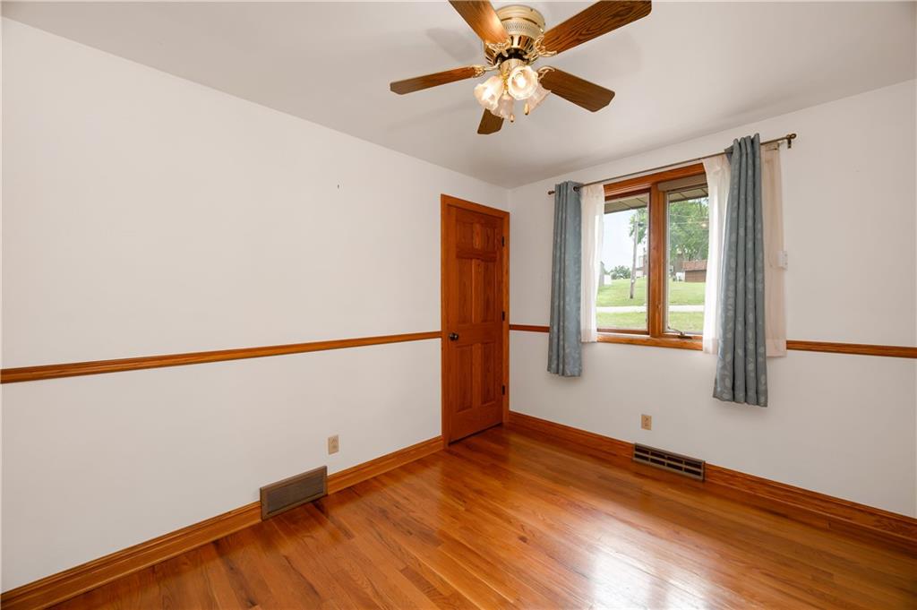 112 Philmar Drive Butler, PA 16002 - Photo 23 of 35