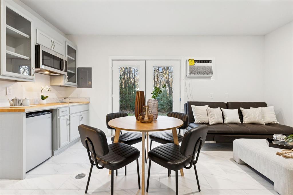 540 Diamond Point Drive Oak Point, TX 75068 - Photo 23 of 27 Guest quarters, featuring private bath, closet and separate entry.