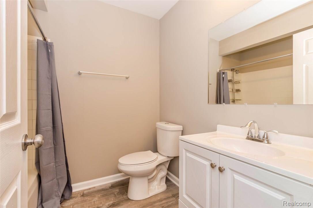 3517 Farnum Inkster, MI 48141 - Photo 13 of 21 13.jpg