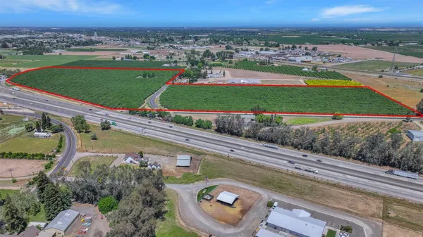 $1,936,800 | 2901 Youngstown Road, Turlock, CA 95380