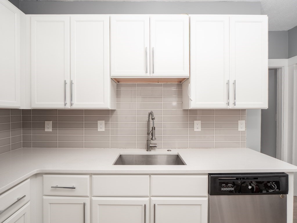 28 Ripley Road, Unit 2 Boston, MA 02121 - Photo 25 of 40 Gallery Image 25