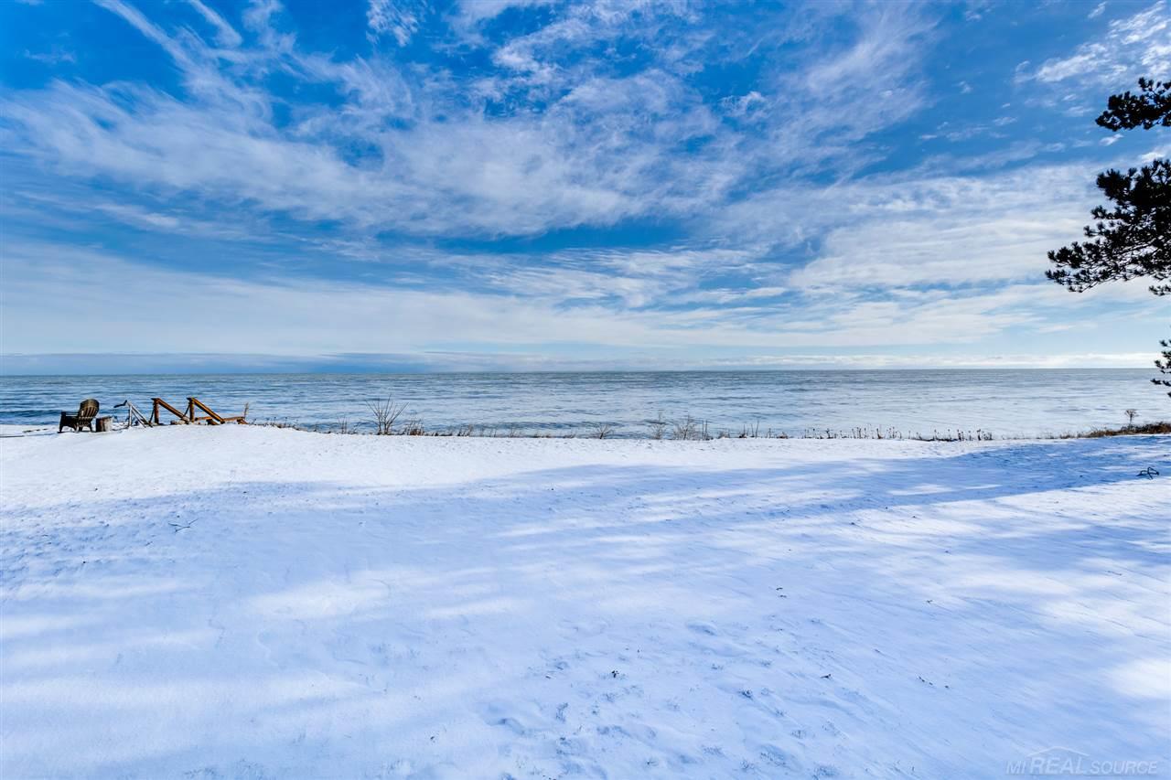 8677 Lakeshore Road Lexington, MI 48450 - Photo 7 of 17