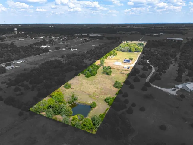 $799,000 | 2900 County Road 425, Cleburne, TX 76031