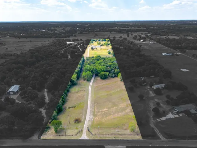 $799,000 | 2900 County Road 425, Cleburne, TX 76031