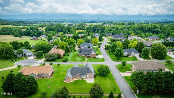 $475,000 | 15 East Dale Court, Greeneville, TN 37745