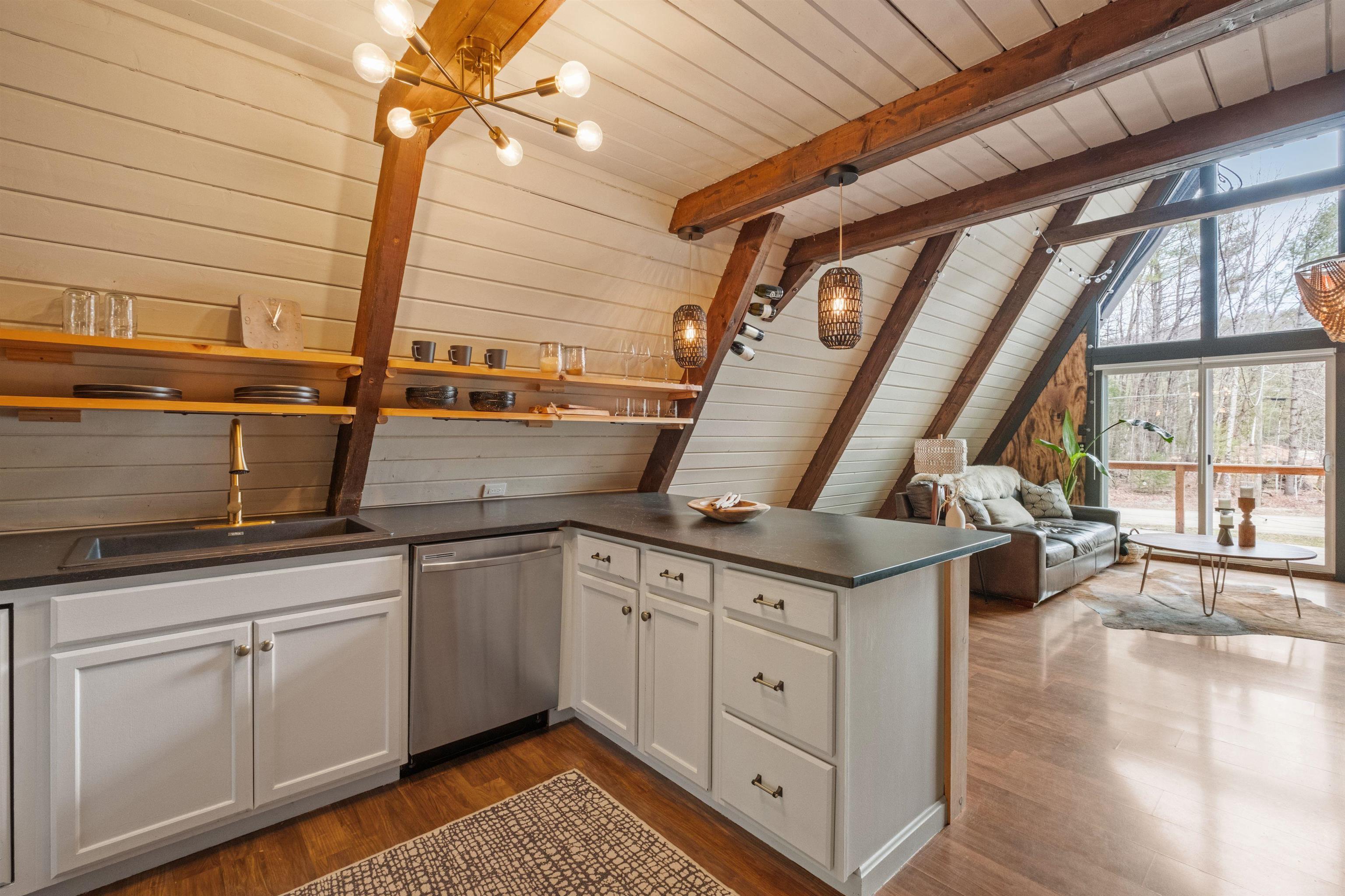 317 Valley Road Haverhill, NH 03785 - Photo 22 of 51