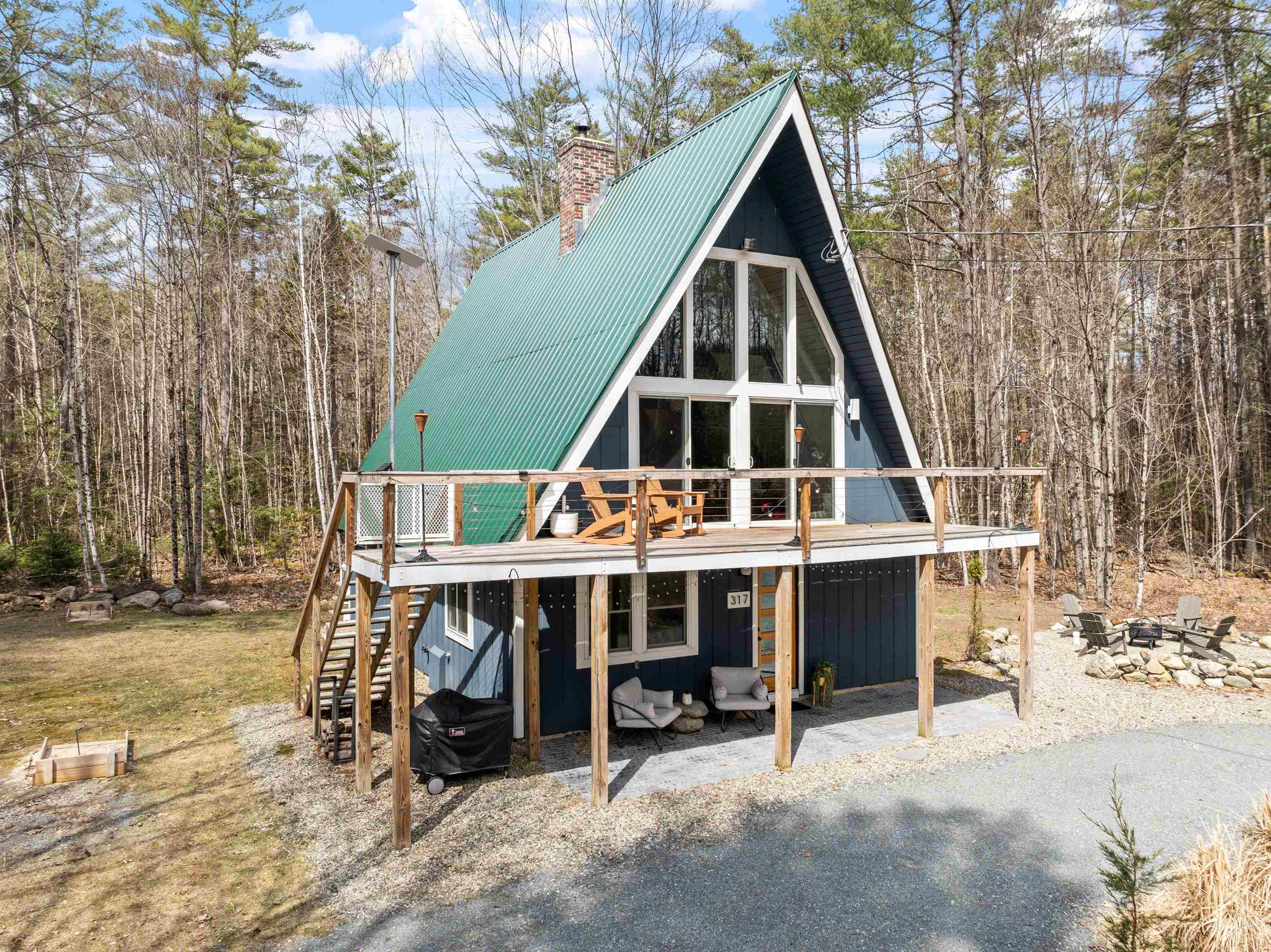 317 Valley Road Haverhill, NH 03785 - Photo 3 of 51