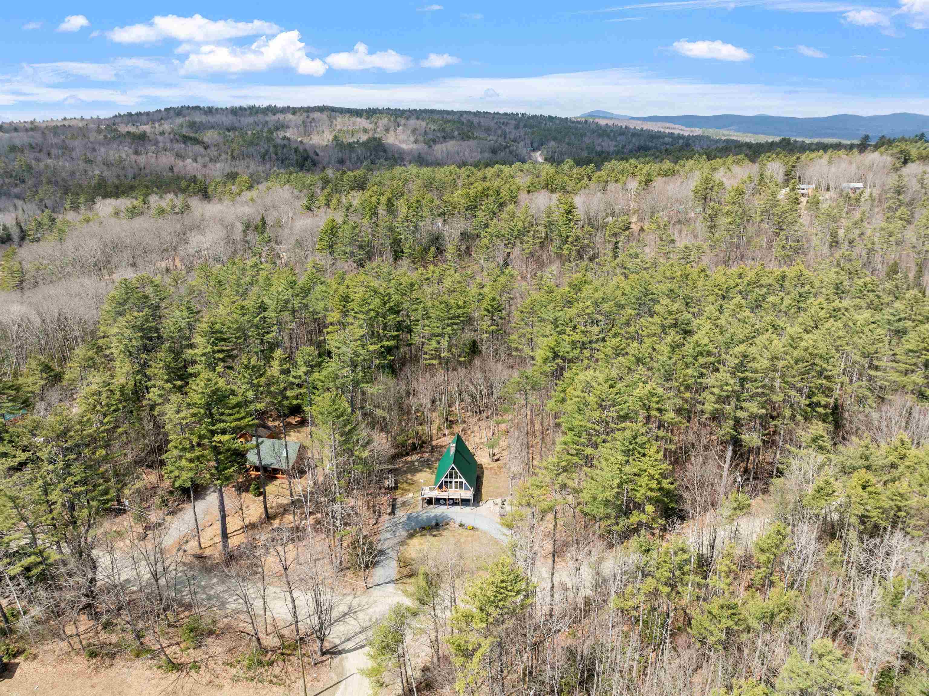 317 Valley Road Haverhill, NH 03785 - Photo 4 of 51