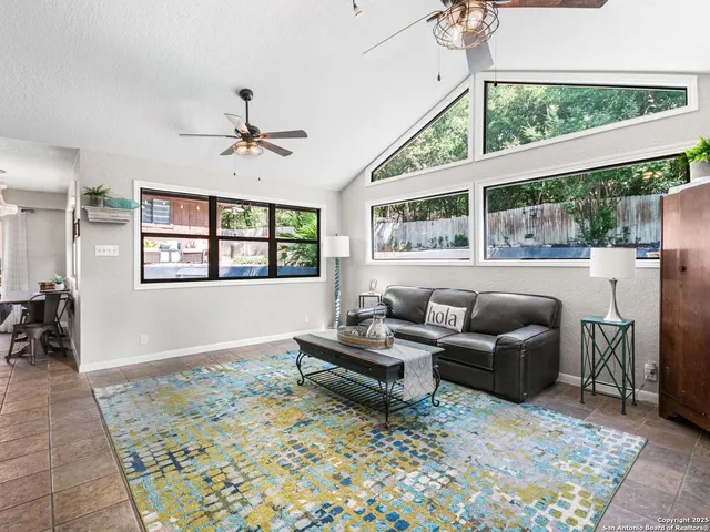 $640,000 | 834 Candlewood Circle, New Braunfels, TX 78130