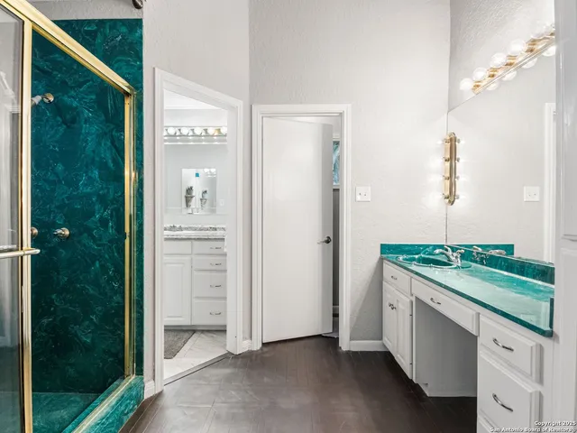 $640,000 | 834 Candlewood Circle, New Braunfels, TX 78130