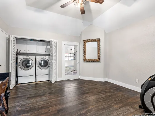 $640,000 | 834 Candlewood Circle, New Braunfels, TX 78130