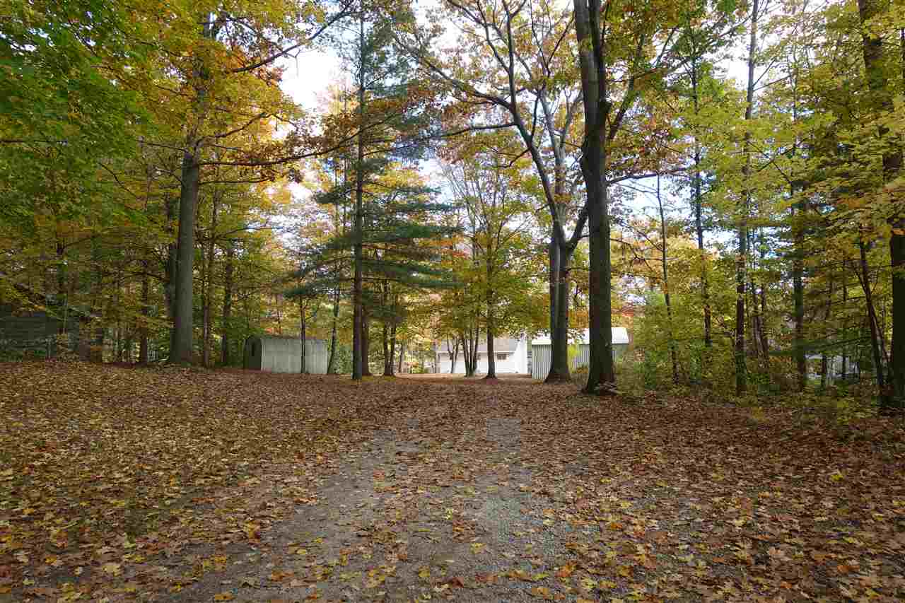412 Highview Road Traverse City, MI 49696 - Photo 26 of 26 1824665-25.JPG