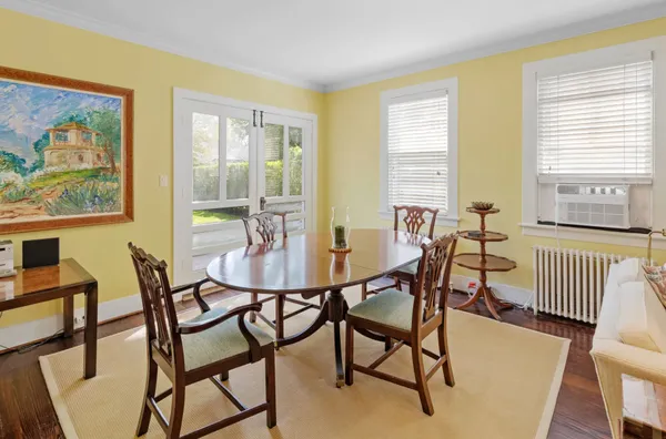 $28,000 | 58 Layton Avenue, Southampton, NY 11968