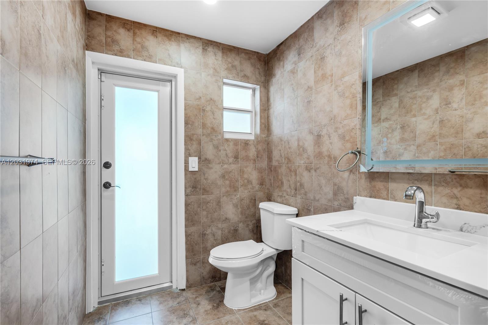 9380 Southwest 134th Street Miami, FL 33176 - Photo 14 of 36 cabana bath (pool) aka #3 bath