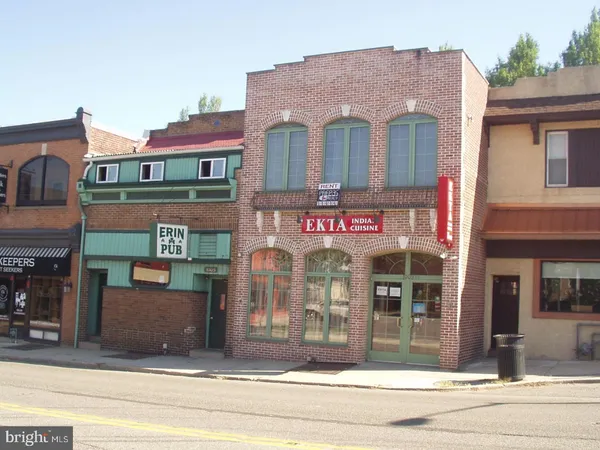 $1,500 | 1003 1/2 West Lancaster Avenue, Bryn Mawr, PA 19010