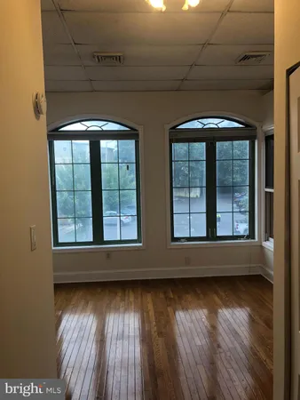 $1,500 | 1003 1/2 West Lancaster Avenue, Bryn Mawr, PA 19010