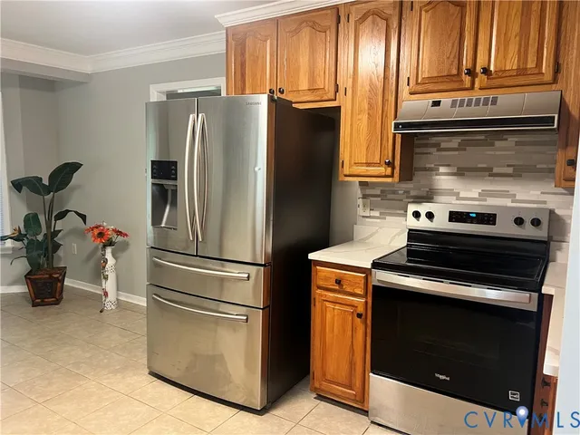 a view of empty room