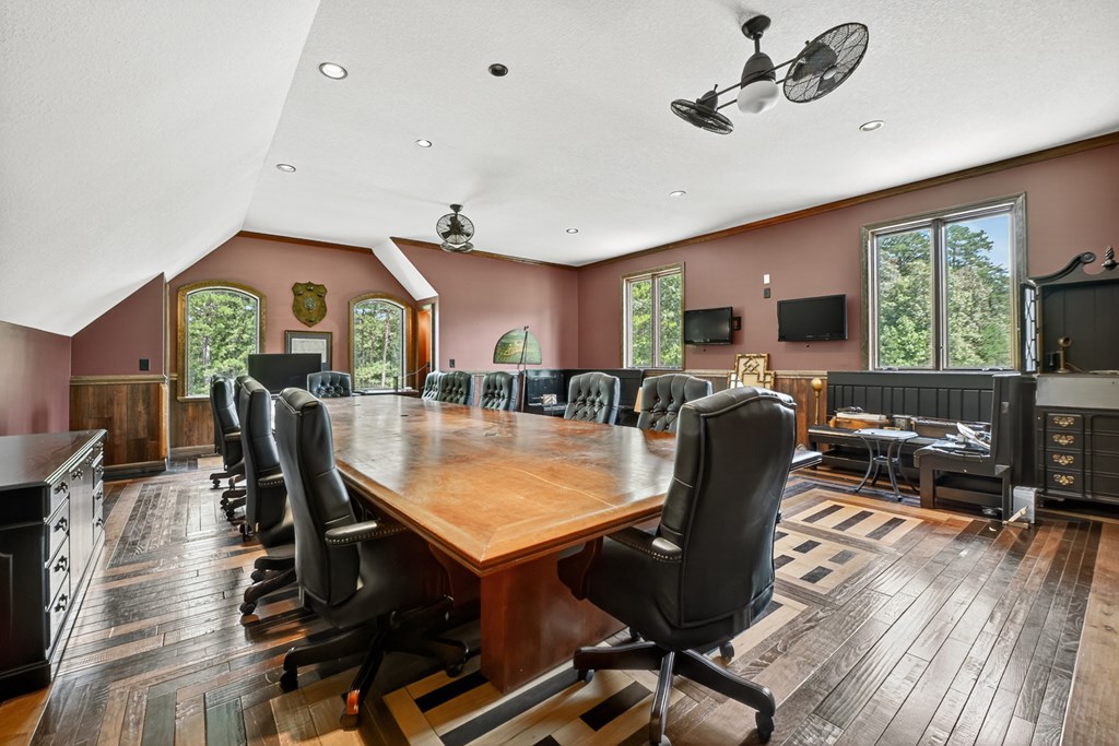 280 Star Creek Crossing Morganton, GA 30560 - Photo 49 of 100 a dining room with furniture a window and wooden floor