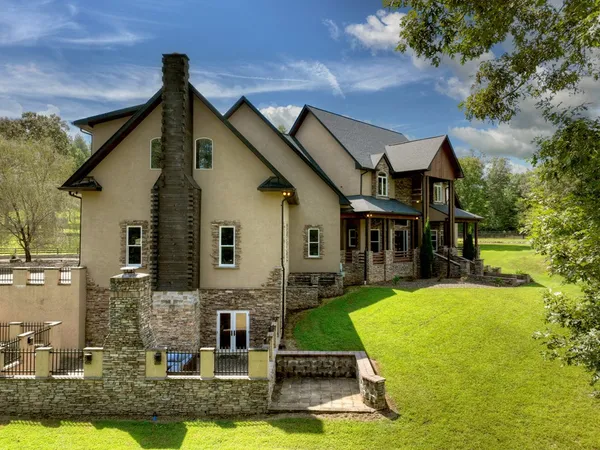 $3,395,000 | 280 Star Creek Crossing, Morganton, GA 30560