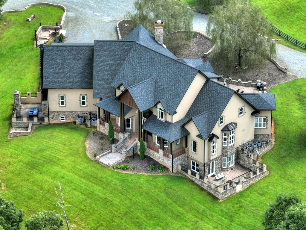 280 Star Creek Crossing Morganton, GA 30560 - Photo 86 of 100 an aerial view of a house with a yard patio and fire pit