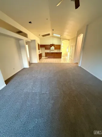 a view of a indoor garage