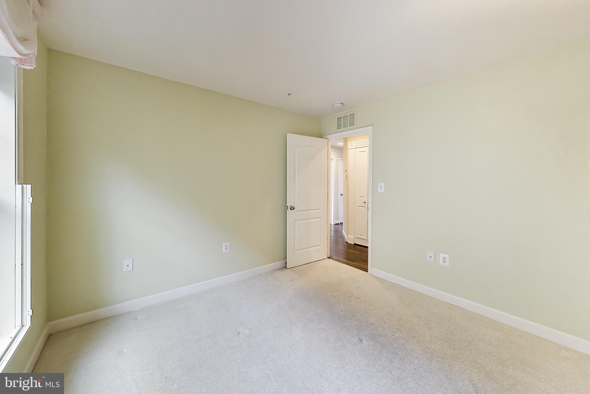 13513 Moonlight Trail Drive Silver Spring, MD 20906 - Photo 36 of 78 a view of an empty room