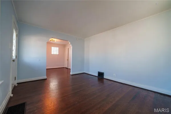 $2,000 | 324 Eldridge Avenue, Rock Hill, MO 63119