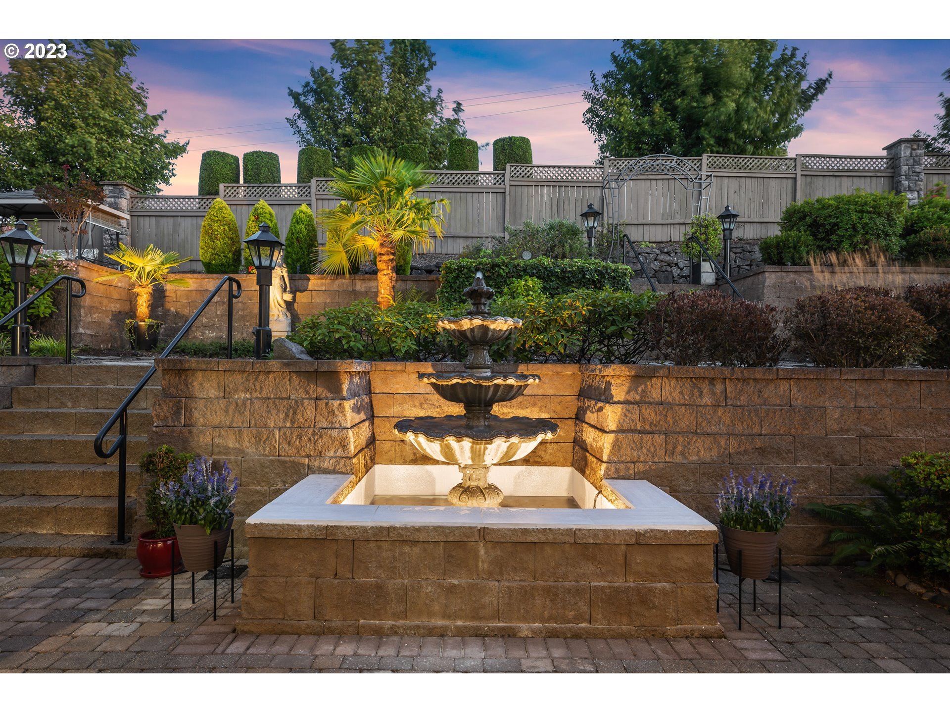 2723 Northeast 159th Circle Ridgefield, WA 98642 - Photo 32 of 42 Courtyard