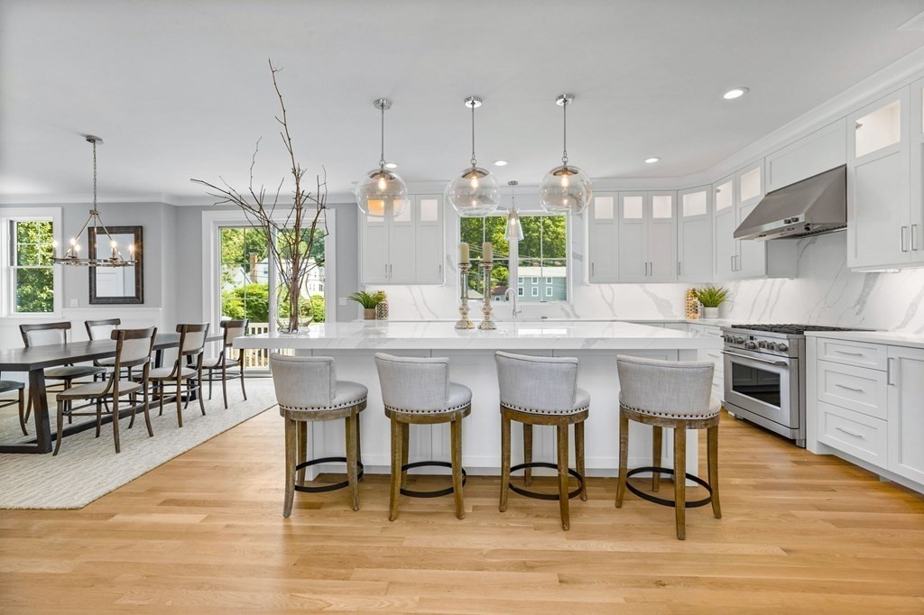 5 Cefalo Road Boston, MA 02132 - Photo 8 of 41 Gallery Image 8
