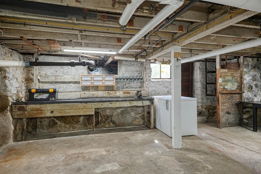 14 Corthell Road Billerica, MA 01862 - Photo 28 of 40 Gallery Image 28
