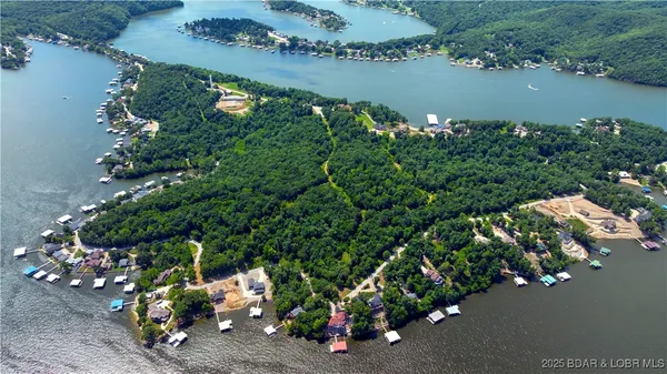 $75,000 | Lot 16 Big Island Drive, Roach, MO 65787