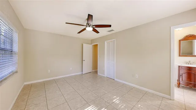 $159,900 | 2425 Aspinwall Street, Unit 2425, Sarasota, FL 34237
