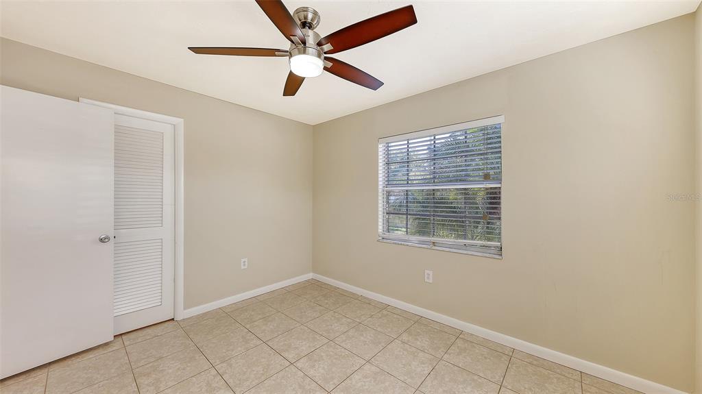 2425 Aspinwall Street, Unit 2425 Sarasota, FL 34237 - Photo 16 of 22