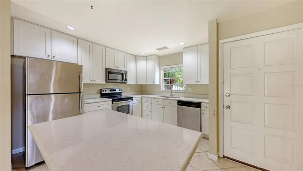 $149,900 | 2425 Aspinwall Street, Unit 2425, Sarasota, FL 34237