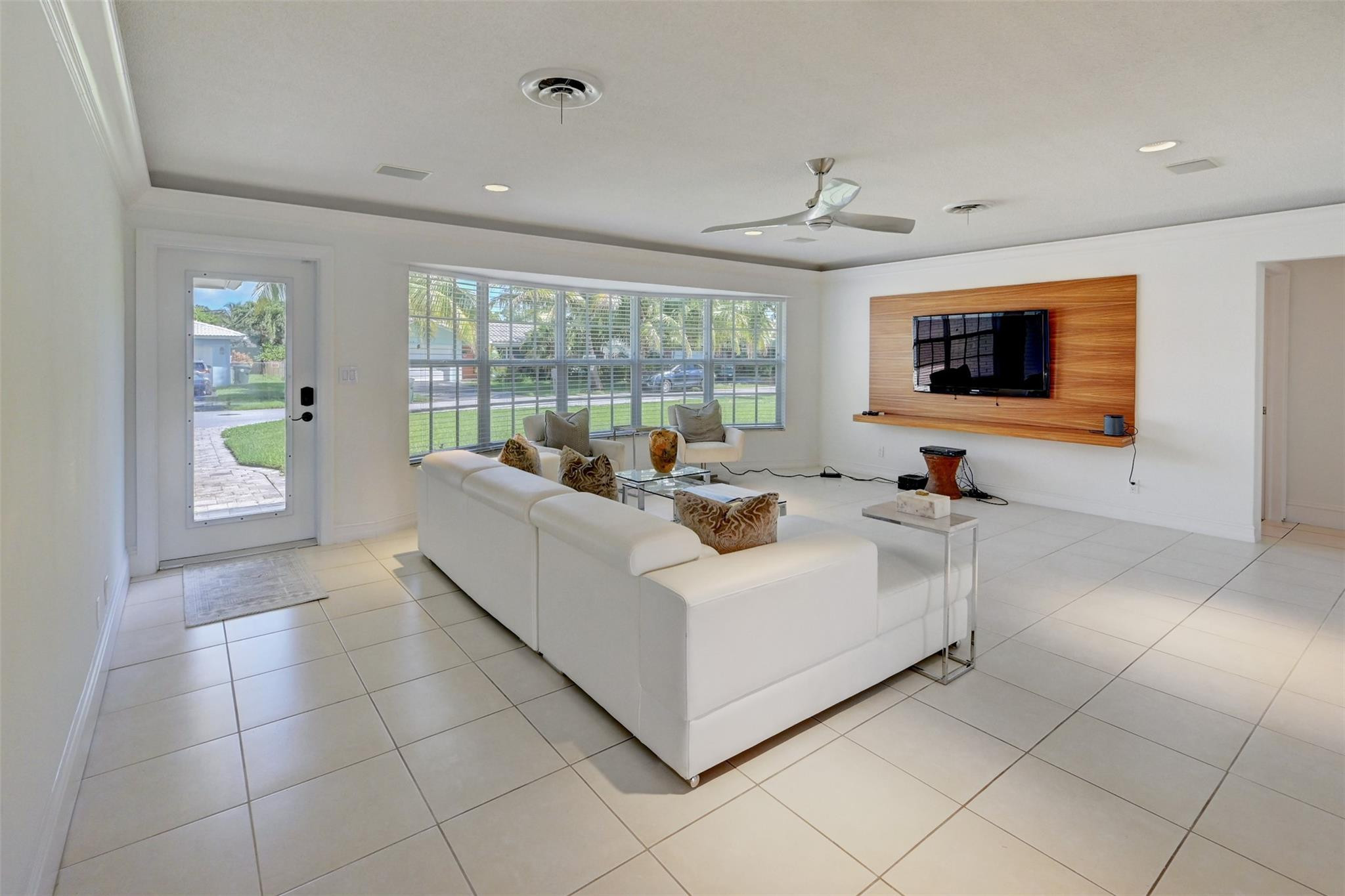 110 Orchard Ridge Lane Boca Raton, FL 33431 - Photo 8 of 55 Photo 8